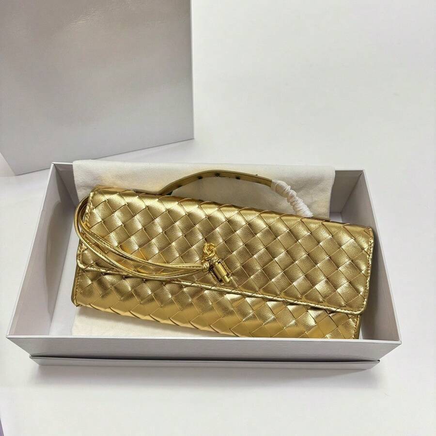 Bolso de mujer BV Bottega Bang Bang de cuero genuino hecho a mano por Andiamo Clutch Campana. En stock. Bolso cuadrado pequeño de cuero genuino tejido a mano BV, bolso de hombro, bolso tipo acordeón, bolso de mano cuadrado horizontal de moda, bolso cruzado. - Marrón claro - Ver 1