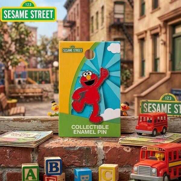 Monogram 1 pieza Insignia esmaltada de ELMO de Sesame Street con licencia oficial, modelo de personaje de estilo de dibujos animados lindo, joya decorativa de colección, regalo para mujeres, bolsos, ropa, amigos