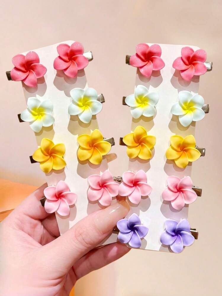 Bộ 20/10 chiếc kẹp tóc hoa nhựa nhiều màu sắc, thiết kế hoa sứ tinh tế với lớp phủ bóng, tạo nên không gian dễ thương và mộng mơ, phụ kiện tóc ngọt ngào và tươi mới phù hợp cho các bạn gái và thanh thiếu niên, thích hợp cho các buổi hẹn hò, đám cưới, kỳ nghỉ, đi học, hoặc để thêm nét duyên dáng ngọt ngào cho diện mạo hàng ngày, giúp mái tóc tỏa sáng quyến rũ. - Nhiều màu - Xem 5