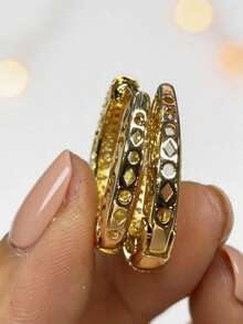 极简主义 CZ 钻石镶嵌金耳环 - Earrings - 查看 3