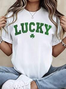 Lucky Shamrock T-Shirt For St. Patrick's Day, Women's Graphic Tee, White With Bright Green Lettering, Casual Crop Top, Lucky Shamrock Design, 100% Pure Cotton, Bohemian Style. - 白色 - 查看 2