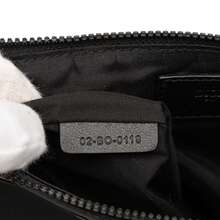 Authenticated Dior PRE-OWNED Kaws Bee Nylon Pouch Bag - 黑色 - 查看 3