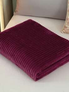 1pc Striped Soft Plush Blanket, Skin-Friendly And Comfortable, Suitable For Bedroom And Guest Room, Machine Washable, All Season - Red - View 8