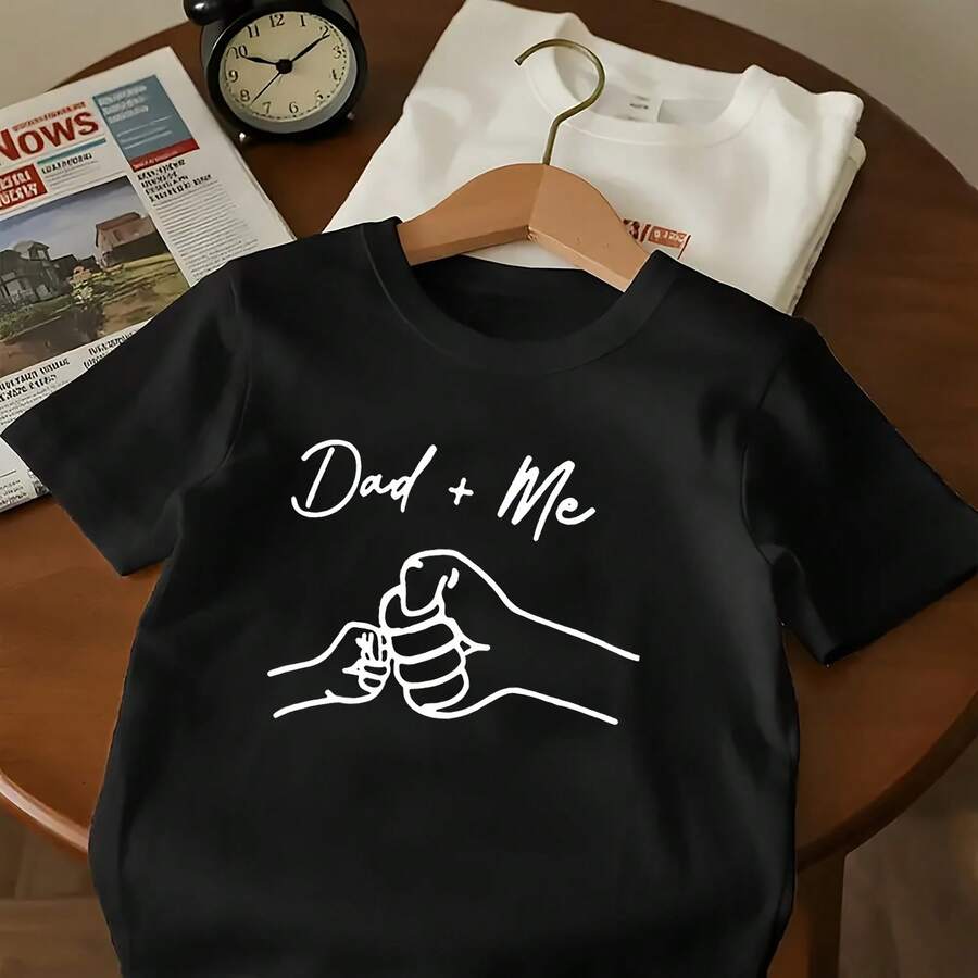 T-shirt de rapariga para o Dia do Pai "Pai + Eu" com estampa de letras, T-shirt de manga curta para raparigas com gola redonda, confortável e respirável, perfeita para uso casual diário - Preto - Ver 1
