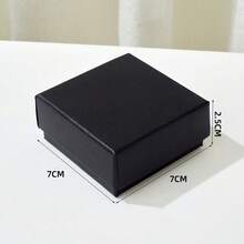 1件正方形多尺寸珠寶禮盒，可收納項鍊、耳環和戒指，純色優雅，適合冬至、婚禮等場合，可用於珠寶、項鍊、手鍊、銀條等包裝 - 黑色 - 查看 11