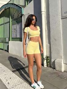 2pcs/Set Summer New Sports Style Solid Color U-Neck Short Sleeve T-Shirt & Tight Waist Shorts Elegant - Yellow - View 4