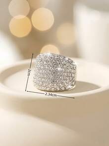 1pc Shiny Rhinestone Inlaid Geometric Thick Ring, Vintage Silver Dome Chunky Statement Ring, Modern Aesthetic High Gloss Wedding Jewelry Accessory - Silver 2 - View 5