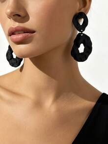 1 Pair Fashionable Exaggerated Asymmetrical Geometric Textured Metal Hoop Earrings, Versatile For Women To Wear Daily, Festivals, Parties, Vacations, Leisure And Entertainment - Yellow Gold - View 11