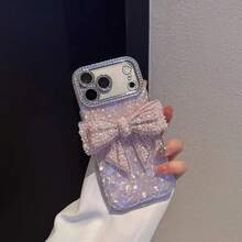 New Luxury Holographic Heart Shell Pattern Phone Case With Rhinestones And Pearls, Featuring Cute Bow Design, Compatible With IPhone 17/17 Air/17 Pro/17 Pro Max, 16/16 Plus/16 Pro/16 Pro Max, 15/15 Plus/15 Pro/15 Pro Max, 14/14 Plus/14 Pro/14 Pro Max, 13/13 Pro/13 Pro Max, 12/12 Pro/12 Pro Max, 11/11 Pro Max And More. Dust-Proof, High Cost-Performance, Effectively Prevents Phone Collision Damage. - Multicolor - View 3