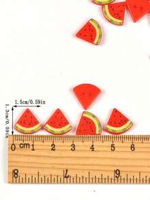 30 piezas Botones de plástico con patrón de sandía roja de 1.5x1.4cm con 2 agujeros, botones decorativos creativos hechos a mano para DIY, ropa, bolsos, accesorios para el cabello, suministros de manualidades - sandía - Ver 2