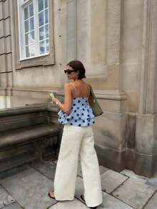 Blusa de tirantes elegante y casual con estampado de lunares y doble volante en el bajo - Doble volante en el bajo, plisado, tirantes ajustables, estilo corto para uso diario, ir al trabajo, vacaciones, San Valentín, salidas casuales en verano - Celeste - Ver 3