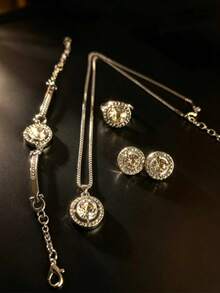4pcs Set Of Fashionable Rhinestone Encrusted Round Jewelry Set, Suitable For Women's Daily Wear, Holidays, Weddings, Celebrations, And Gift Giving - Silver - View 3