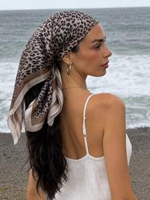 2026 Summer Camel Leopard Print Square Scarf, Vintage Chic Bandana Hijab For Women, Soft Draping Beach & Commute Versatile Headscarf Shawl - Camel - View 5