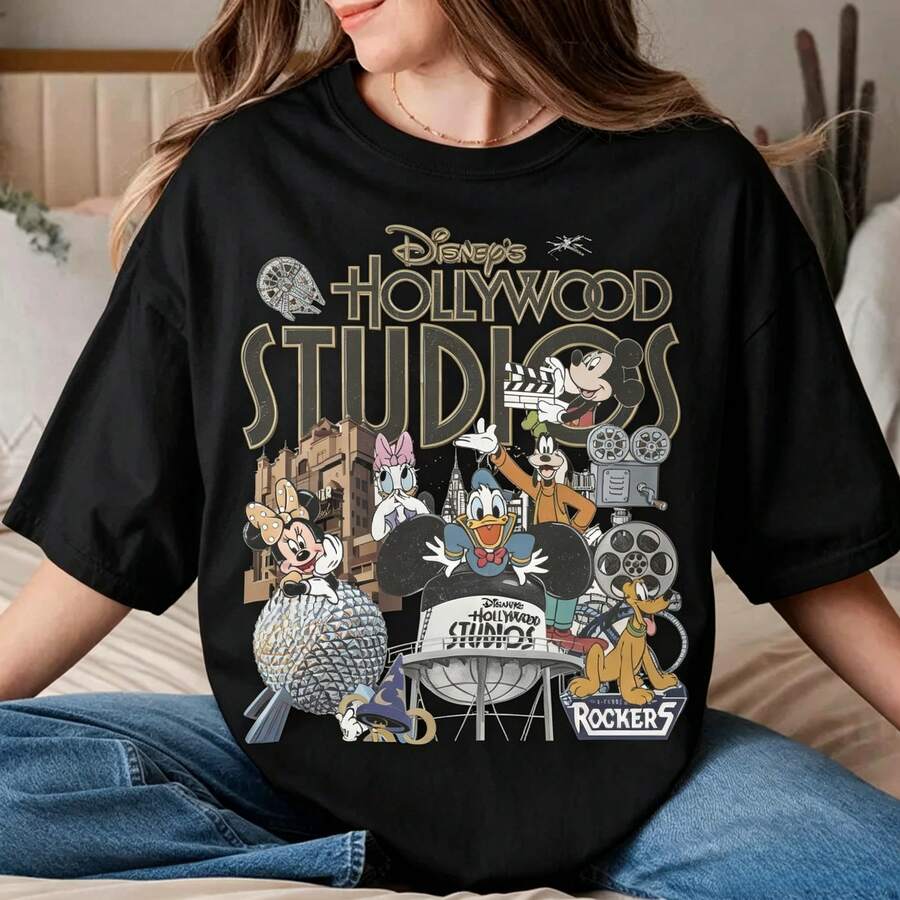 Disney Women's And Men's T-Shirts Vintage Disney's  Studios Characters And Attractions Printed Oversized T-Shirts, 100% Cotton Retro Short-Sleeved Casual Shirts, And Graphic Printing T-Shirts For  Studios Park Travel Matching Outfits - màu đen - Xem 1