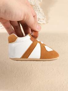 1 Pair Infant Boy Colorblock Flat Casual Versatile Anti-Kick Sports Shoes Suitable For Spring And Autumn - Brown - View 6