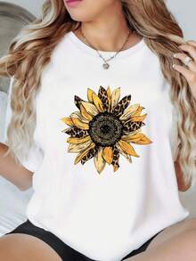 Women's Printed T-Shirt, Loose Fit, Plus Size, Round Neck, Casual, Short Sleeve, For Summer - White - View 1