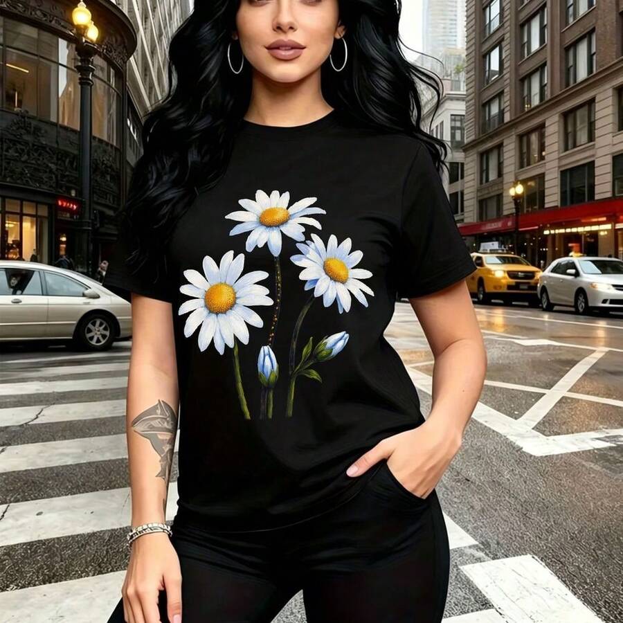 Camiseta de mujer con estampado de flores margaritas blancas y brotes azules - camiseta casual de manga corta, ajuste cómodo y elegante, estilo urbano y bohemio para la ciudad - ideal para paseos por el centro, salidas casuales y regalo perfecto para - Negro - Ver 1