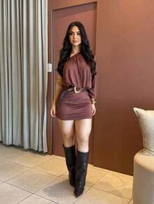 Short Dress With One-Shoulder Puff Sleeves, Fitted, Autumn/Winter - Rust Brown - View 3