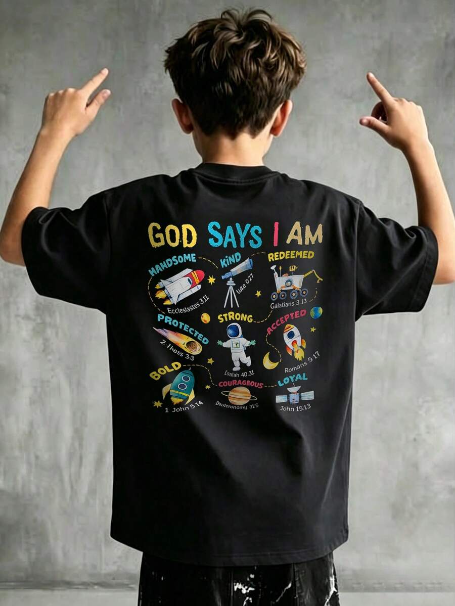 Áo thun đen dáng rộng in hình phi hành gia và tên lửa dễ thương "God Said I Am" dành cho bé trai, phong cách đường phố thường ngày. - màu đen - Xem 1