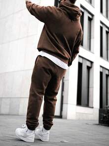 Men's Regular Lightweight Solid Color Sweatshirt And Sweatpants 2 Pieces Set, Spring/Autumn - Brown - View 3