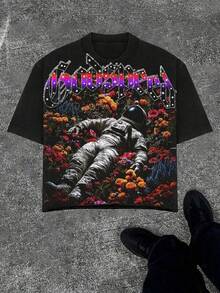 T-shirt graphique en coton taille plus, t-shirt à manches courtes col rond décontracté avec imprimé rétro floral astronaute cosmique pour hommes. Mélange de coton léger, slogan strass "Godspeed", t-shirts en coton imprimés style Y2K, coupe ample, chemises décontractées pour hommes, hauts d'été, 100% coton. Idéal pour les cadeaux de la fête des pères, polyvalent pour les rassemblements, choix de cadeau parfait, livraison locale gratuite depuis l'entrepôt - Noir - Voir 1