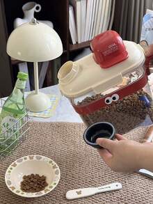 寵物食品儲存容器 收納桶 氣密多功能塑膠儲物罐 附翻蓋蓋 重型長方形容器 適用於寵物食品、寵物食品罐分裝器 零食儲存收納桶 - 2公升 - 查看 3