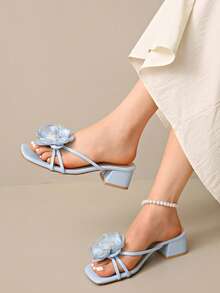 Sandal nữ cao gót vừa 2025 mùa hè mới kiểu Pháp, gót dày, đính ngọc trai hoa, một quai, hở mũi, đa năng - Màu xanh lam - Xem 5