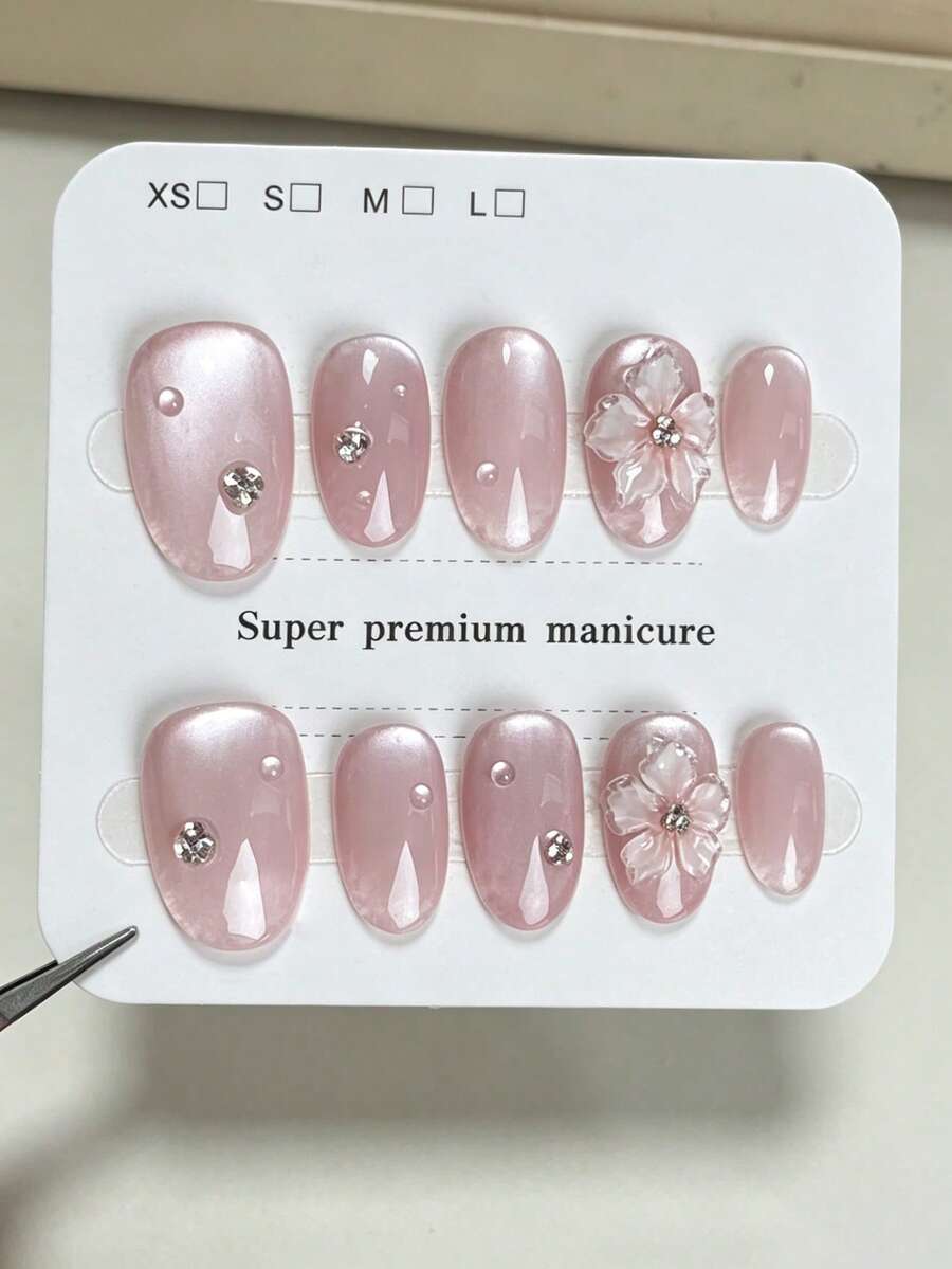 10入純手工短杏仁形穿戴式美甲貼片,溫柔奢華風,粉色玻璃珠貓眼搭配3D花朵與碎鑽飾品,簡約精緻少女感,適合女性女孩四季日常與派對使用 - 粉色 - 查看 1