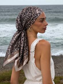 2026 Summer Camel Leopard Print Square Scarf, Vintage Chic Bandana Hijab For Women, Soft Draping Beach & Commute Versatile Headscarf Shawl - Camel - View 1
