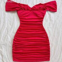 Fengyu Women's Clothing Store Vestido mini ajustado con hombros descubiertos, fruncido y decoración floral 3D para mujer - Burdeos - Ver 3