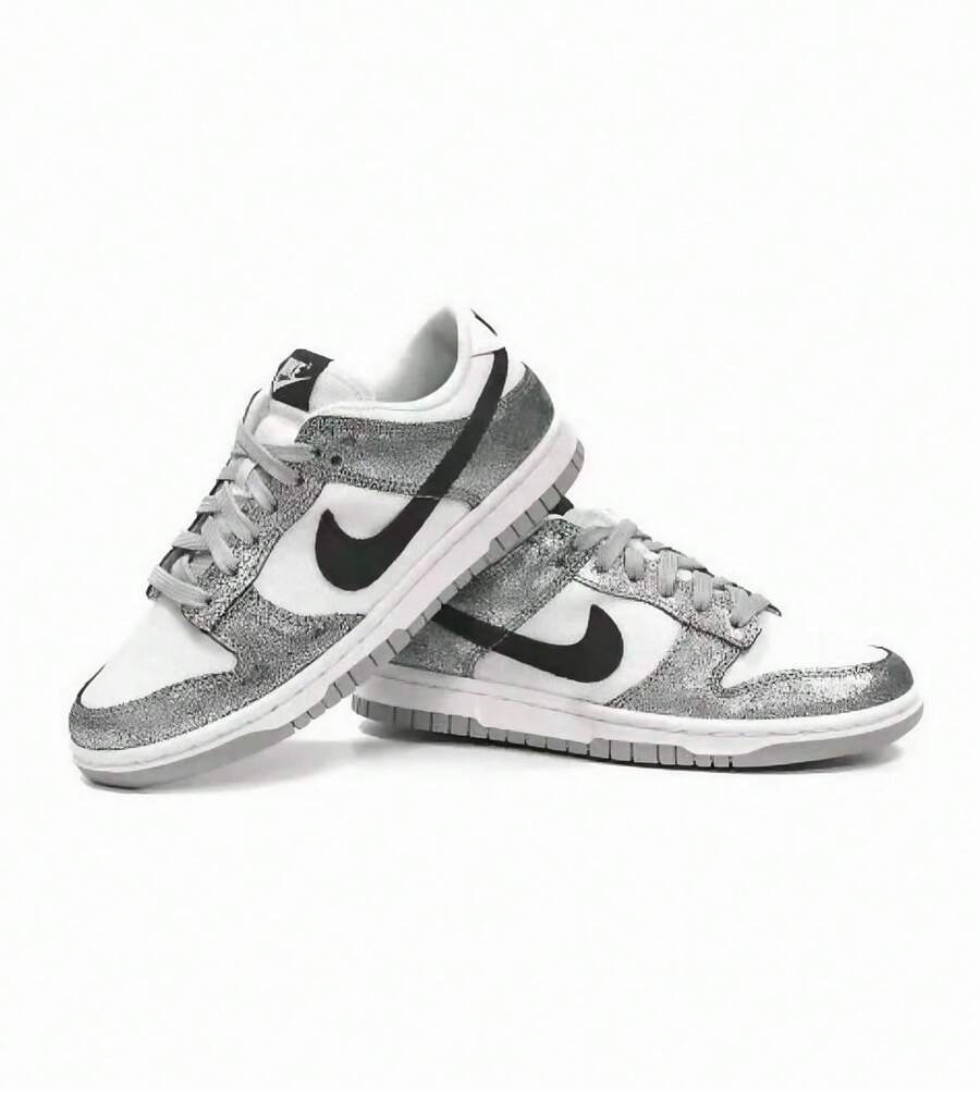 Nike Dunk Low SE Women's Casual Shoes Metallic Silver Off Noir White Silver DO5882-001 - Màu Xám nhạt - Xem 1