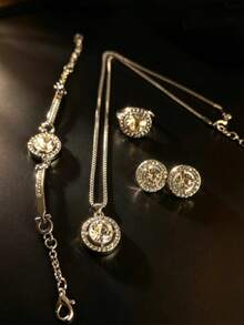 4pcs Set Of Fashionable Rhinestone Encrusted Round Jewelry Set, Suitable For Women's Daily Wear, Holidays, Weddings, Celebrations, And Gift Giving - Silver - View 6