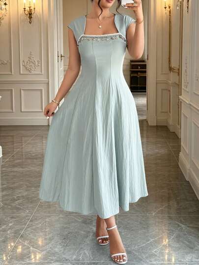 Vestido de verano elegante de talla grande, falda A-line fluida de color verde claro moderno