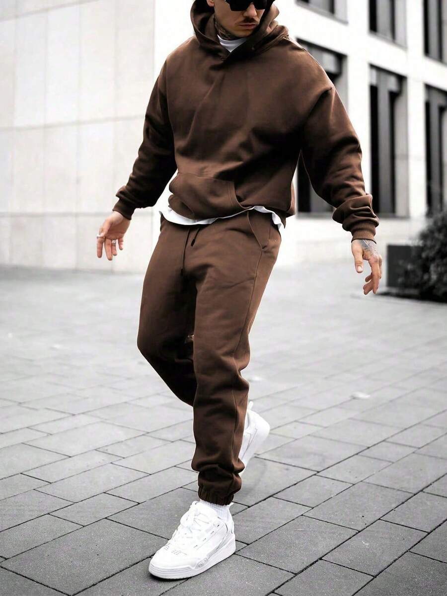 Men's Regular Lightweight Solid Color Sweatshirt And Sweatpants 2 Pieces Set, Spring/Autumn - Brown - View 1