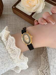1pc Women's Oval Roman Numeral Casual Elegant Quartz Wrist Watch, Suitable For Daily Wear - Black - View 7