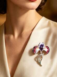 1PC "Elegant Iris Flower Enamel Brooch With Accents - Purple & White Gradient Vintage Women' Fashion Jewelry | Perfect Accessory For Dresses, Coats & Special Occasions " - Multicolor - View 2