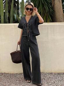 Conjunto de ropa de verano para mujer, blusa de manga corta con nudo delantero y pantalones vaqueros de corte holgado - Gris - Ver 5