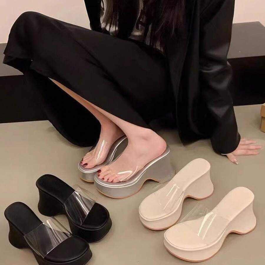 Women Wedges & Flatform - Black - View 1