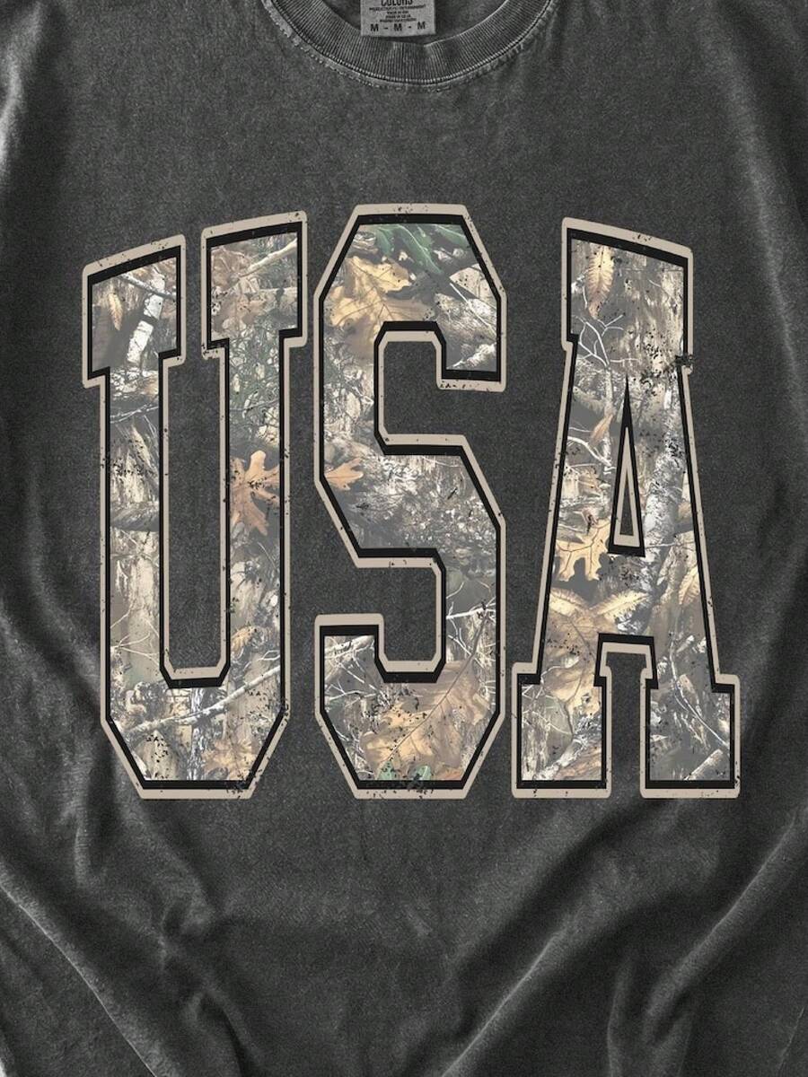 USA Washed Camo Varsity Distressed PNG, Aesthetic Shirt Design, Patriotic PNG - Negro - Ver 1