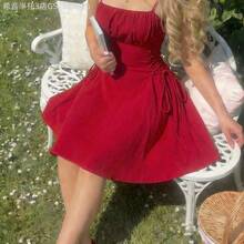 Yunuo Menswear  Vestido rojo para cita, vestido de tirantes con pliegues en el busto y lazo lateral - Burdeos - Ver 4