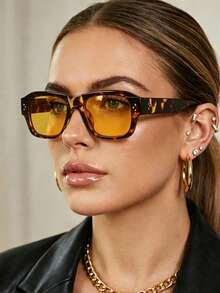 1pc Leopard Print Bohemian Butterfly Square Frame Rivet Decor Women's Fashion Glasses, Suitable For Daily Life, Parties, Music Festivals, Street Photography, Weekend Outfits, Family Outings, Fits All Face Shapes, Also Suitable For Back To School, College Style, Campus Style - Multicolor - View 2