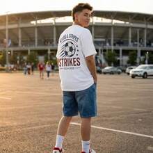 2026 World Cup USA Soccer Shirt, Stars And Stripes Strikes Retro Graphic Tee,  USMNT Fan Gear, Unisex Soccer Watch Party Unisex T-Shirts For Summer Outings - 杏色 - 查看 4