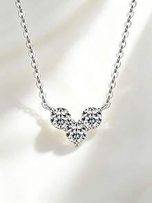 XUJIA 1pc 925 Sterling Silver Women's Heart Necklace, 0.90ct 4mm Round Cut Moissanite Pendant, 18"+2" Adjustable Chain - NMO-089 - View 4