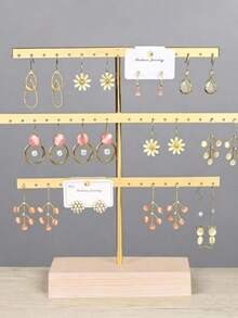 A 3-Tier Metal Earring Holder, Storage For Stud Earrings And Ear Clips, Household Jewelry Display Stand, Accessory Rack - Gold - View 1