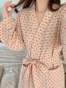 1pc Comfortable Pink & White Heart Pattern Tie Front Women's Bathrobe, Open Front Kimono Style, Suitable For Summer & Autumn Wear, Cozy Loungewear, Perfect For Bridal Party, Honeymoon And Spa Day - Red and White - View 4