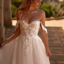Elegant Sexy Off Shoulder Lace Appliqué A Line Wedding Dress,Registry Office Dresses Bridal Gown,Evening Party Dress Birthday Party Dress Country Wedding,Romantic Church Ceremony Wedding Dress,Suitable For Wedding,Dating,Party,Singles' Party,Vacation,Formal Occasions,Dinner Dress,Prom Dress,Homecoming Dess,Cocktail Party,Wedding Guest Dress,Graduation - 白色 - 查看 7