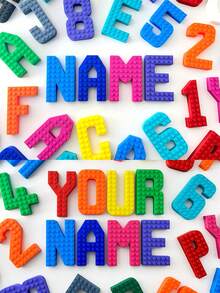 1 Set de Letras de Bloque Pequeñas Personalizadas y Coloridas - Letras de Pastel 3D Personalizadas - Letras de Pastel Estilo Bloque Personalizadas, Altura 4cm/8cm, Grosor 8mm, Seleccionable de 3 a 15 Caracteres. Estas Letras 3D Personalizadas se Presentan en un Estilo de Bloque. Las Letras Coloridas son una Excelente Opción para Mostrar Nombres - Beis - Ver 7