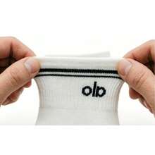 ALO Unisex Neutral White Mid-Calf Sports Socks - Breathable Moisture-Wicking Athletic Socks For Men Women, Cushioned Heel Arch Support For Yoga Running Training - Available In S M L (Sold Separately) - trắng - Xem 4