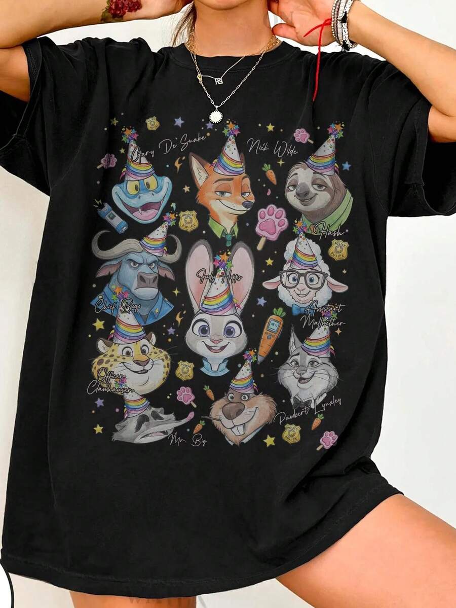Officially Licensed Disney Zootopia Character Autographed Sketch Birthday T-Shirt, Featuring Judy Hopps And Nick Wilde As A Birthday Gift. "Happy Birthday To Me, Family Trip," 100% High-Quality Cotton, Fit Well, Unisex, Perfect Gift, Free Shipping. - màu đen - Xem 1