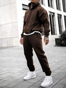 Men's Regular Lightweight Solid Color Sweatshirt And Sweatpants 2 Pieces Set, Spring/Autumn - Brown - View 2